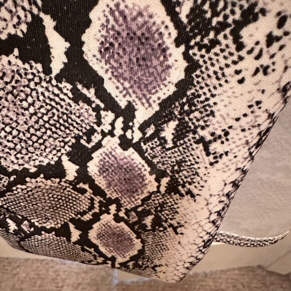 Snake Print Long Coat – Size 12 - Picture 5 of 8